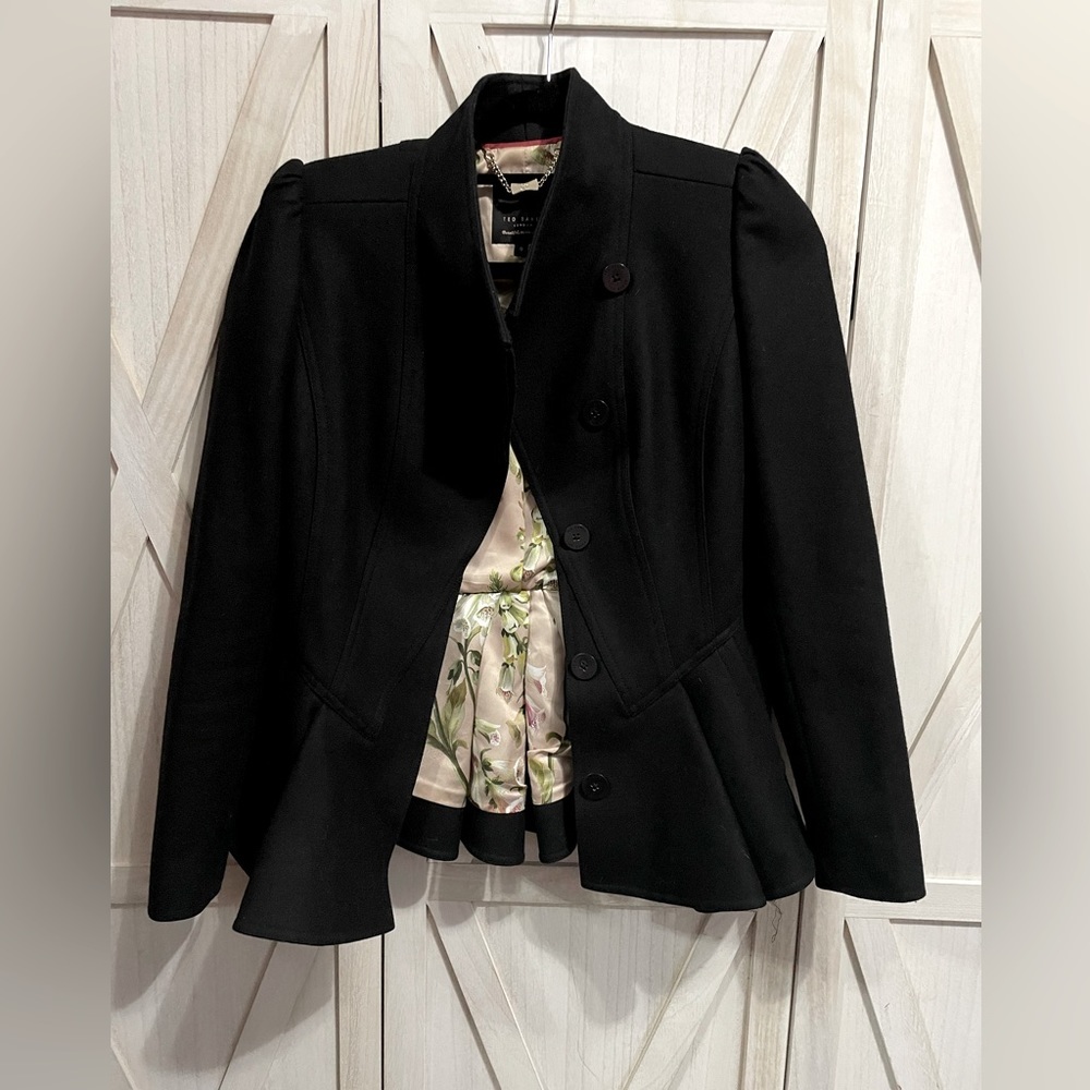 Ted Baker London Black Wool/Cashmere Blend Coat Size Ted Baker is 0 US 2